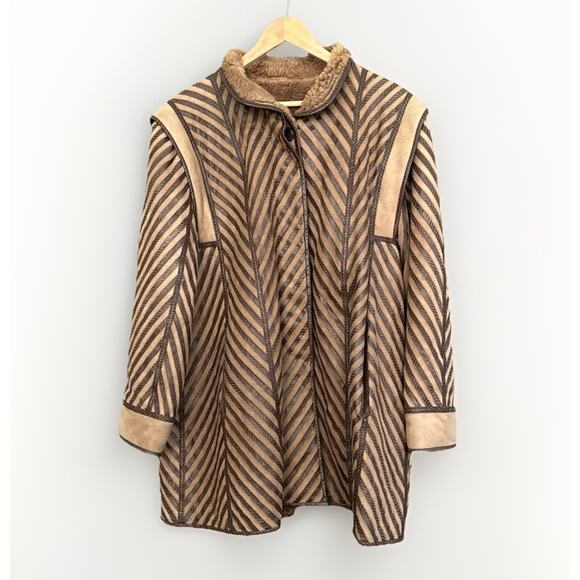 Vintage Suede & Embossed Leather Shearling Coat Tan Brown Boho Size 42 (M/L) - Picture 1 of 16